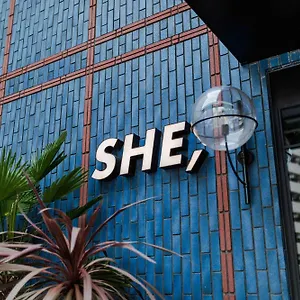 She, 3* Ōsaka